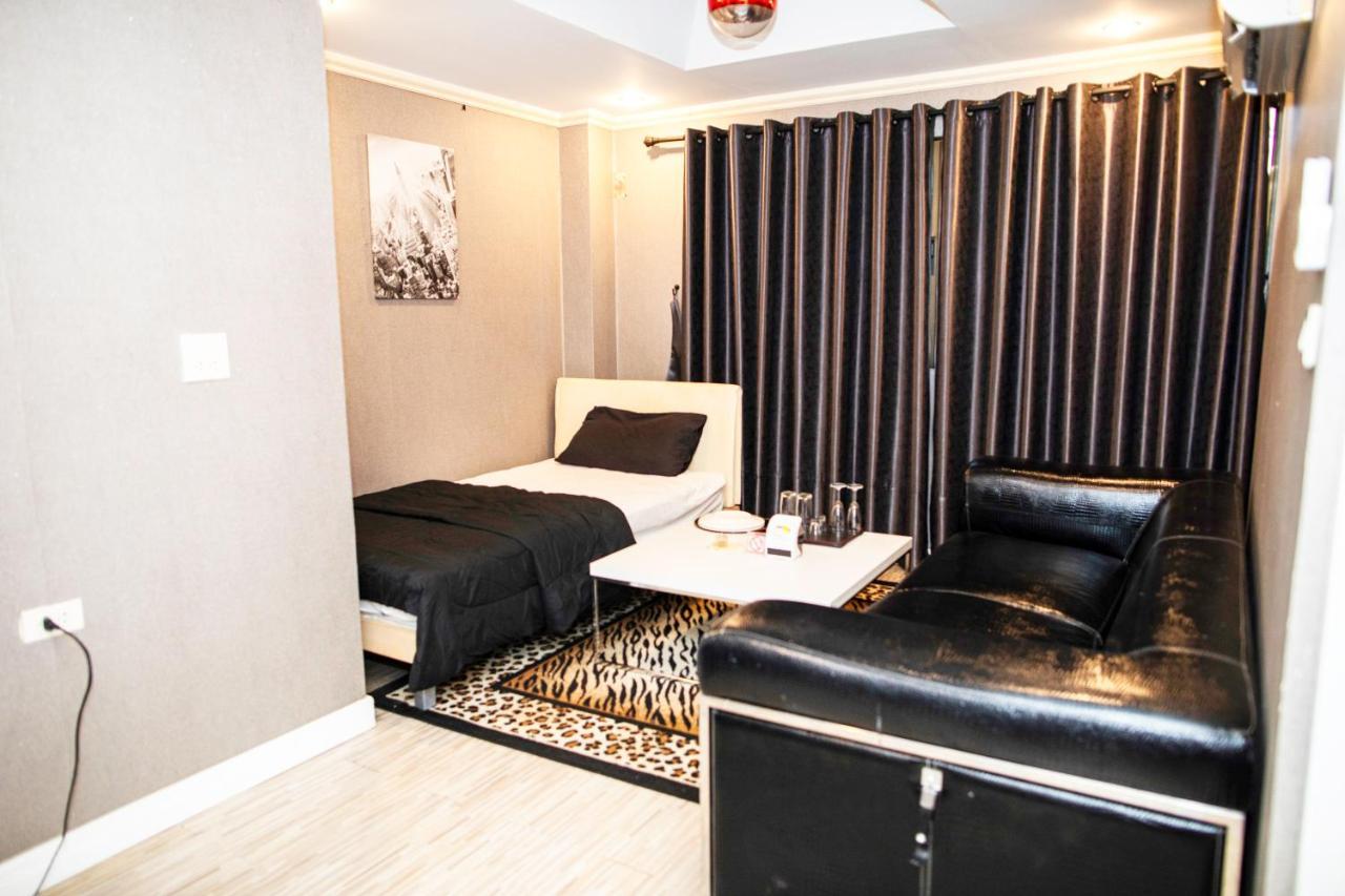 Merry Inn Suites パッタヤー エクステリア 写真